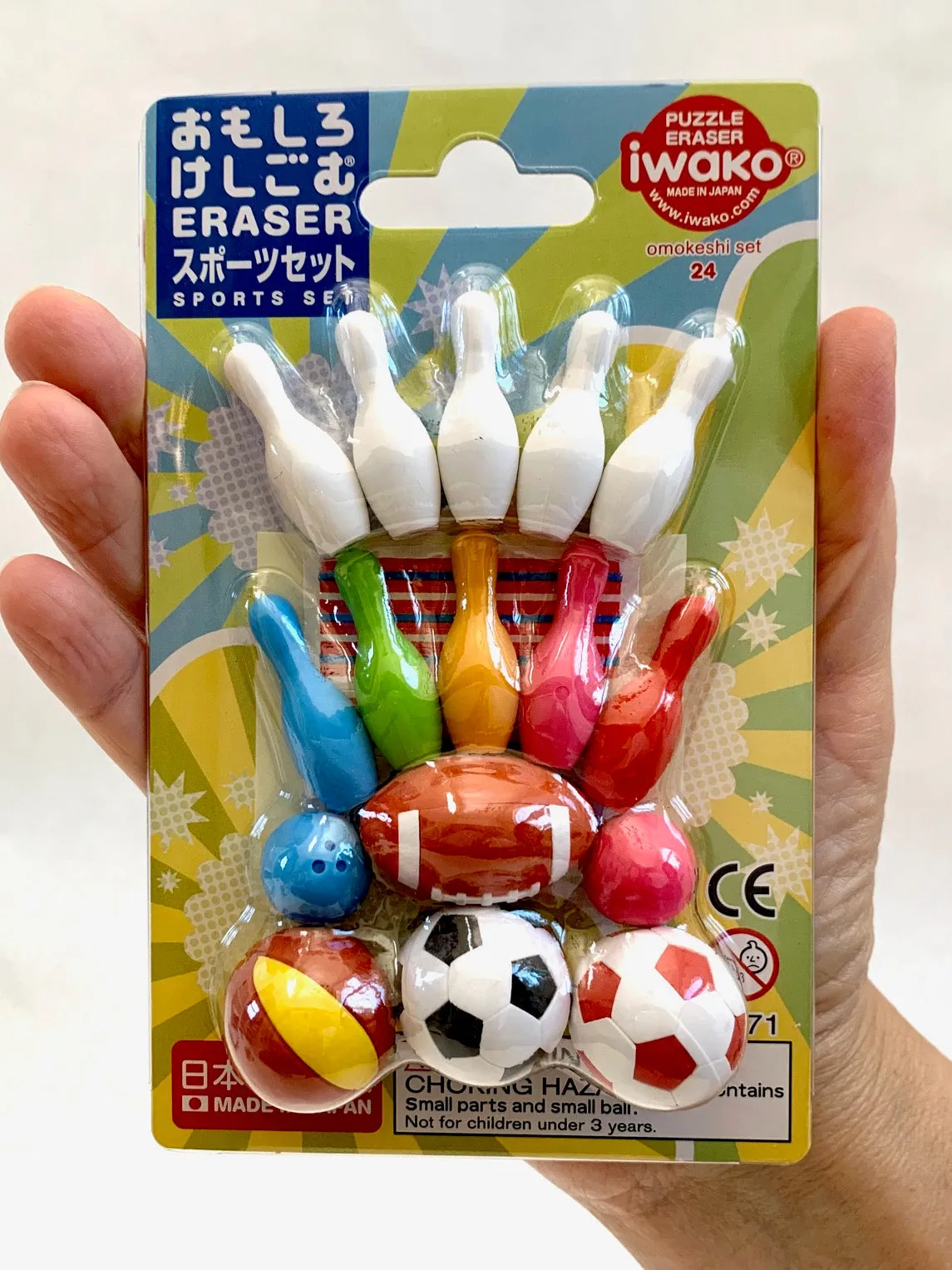 38329 IWAKO SPORTS ERASER CARD-10 CARDS