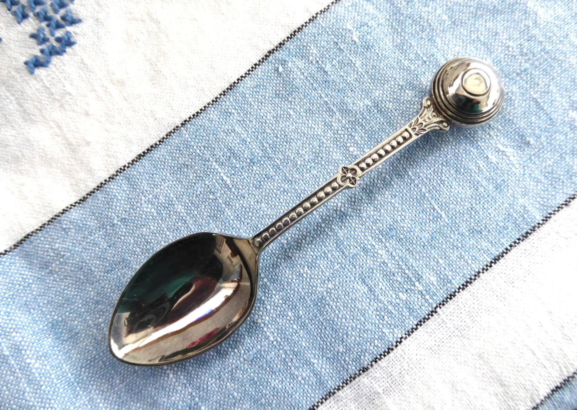 Lawn Bowling Ball English Silver Spoons 6 Boxed Demitasse Spoons 1930s Art Deco