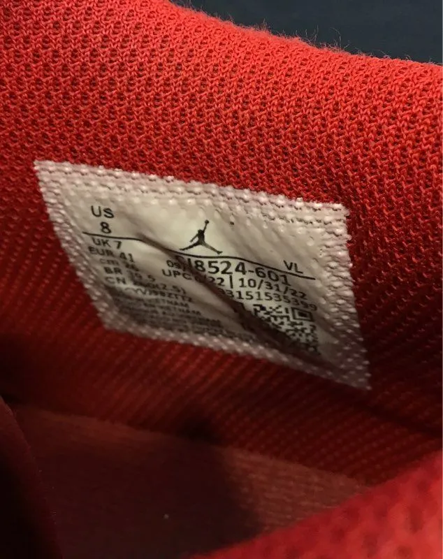 Nike Men's Red Baseball Cleats - Size 8